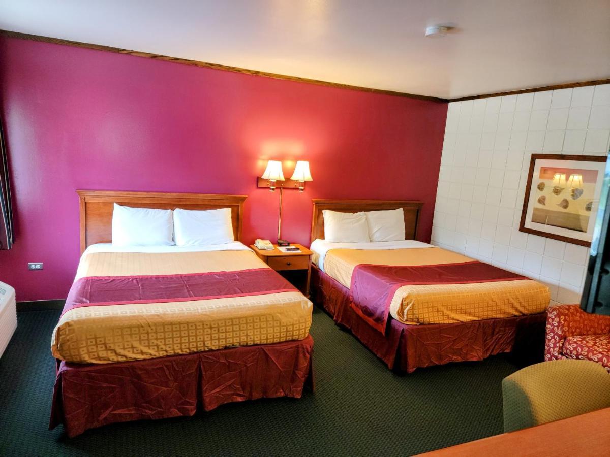 Skyview Motel - Prairie Du Sac Exterior photo