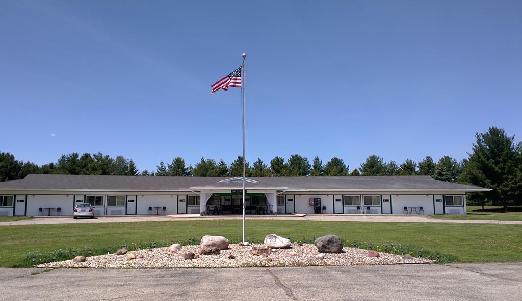 Skyview Motel - Prairie Du Sac Exterior photo